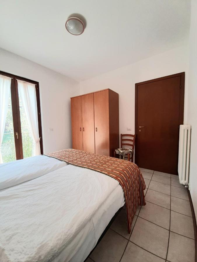 Appartamenti Elisabeth Brenzone sul Garda Exterior foto